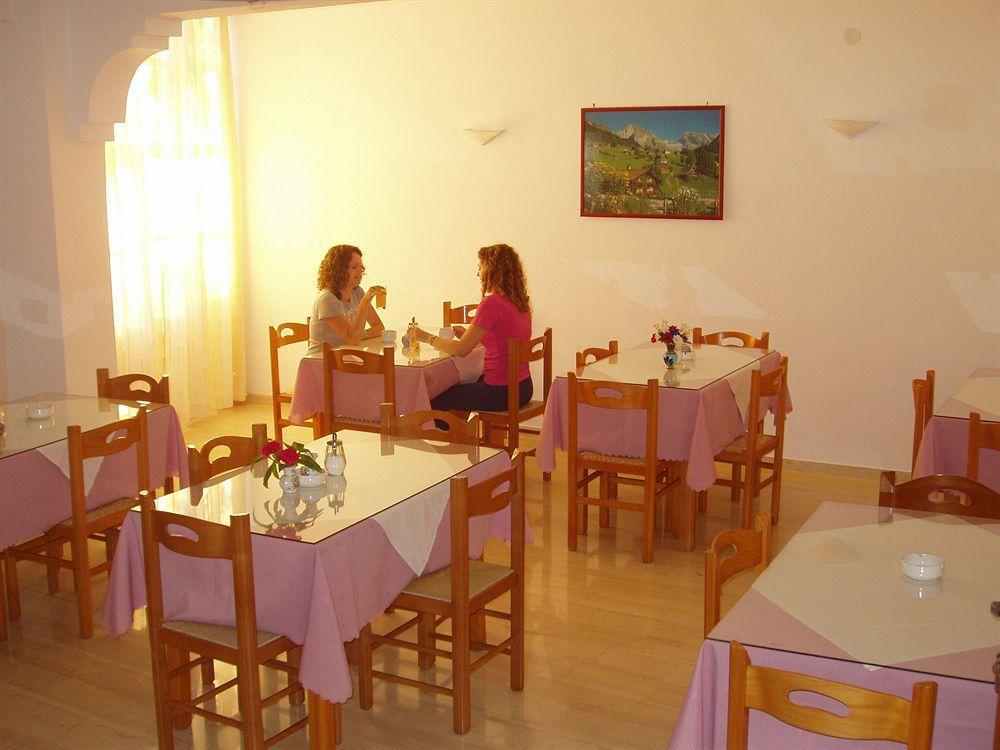 Kymata Hotel Kamári Екстериор снимка
