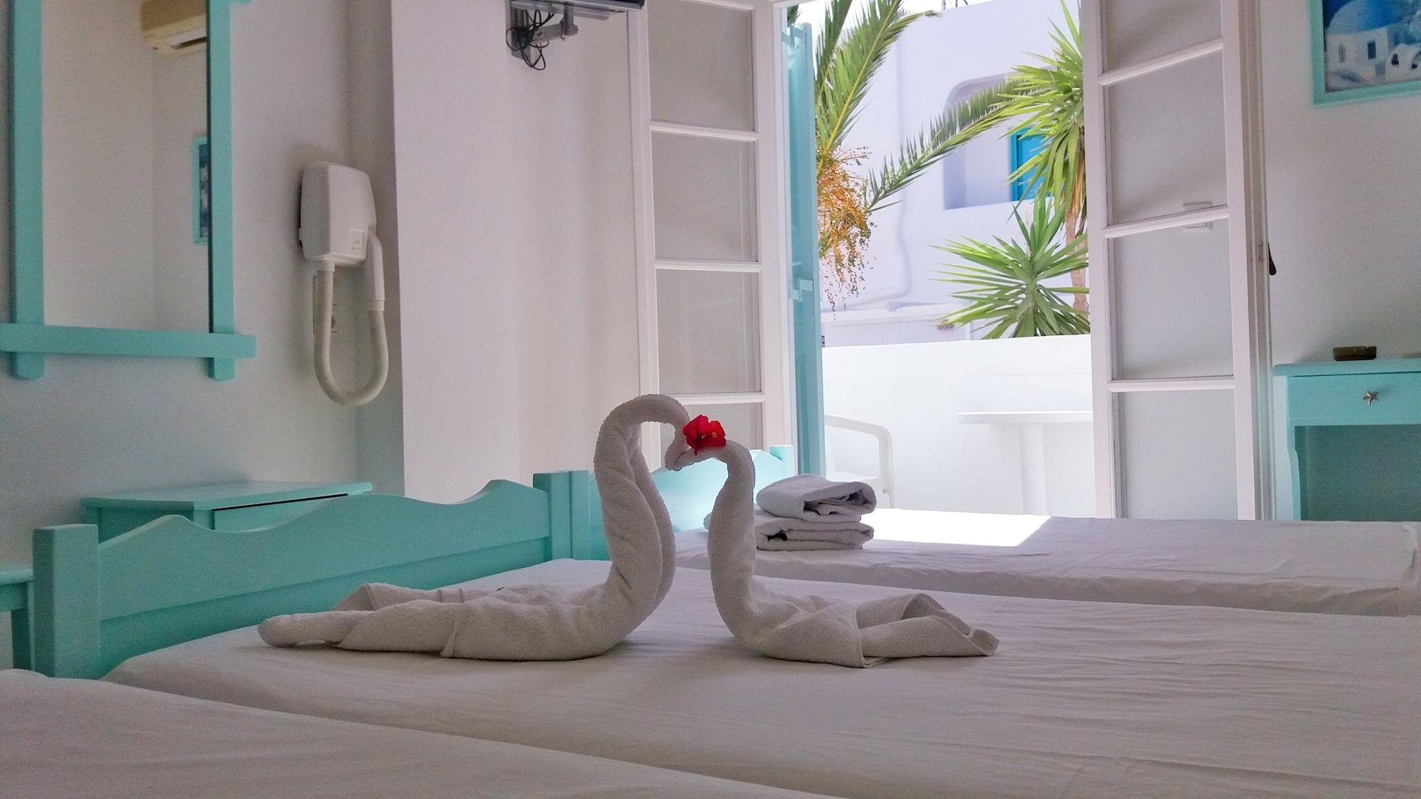 Kymata Hotel Kamári Екстериор снимка