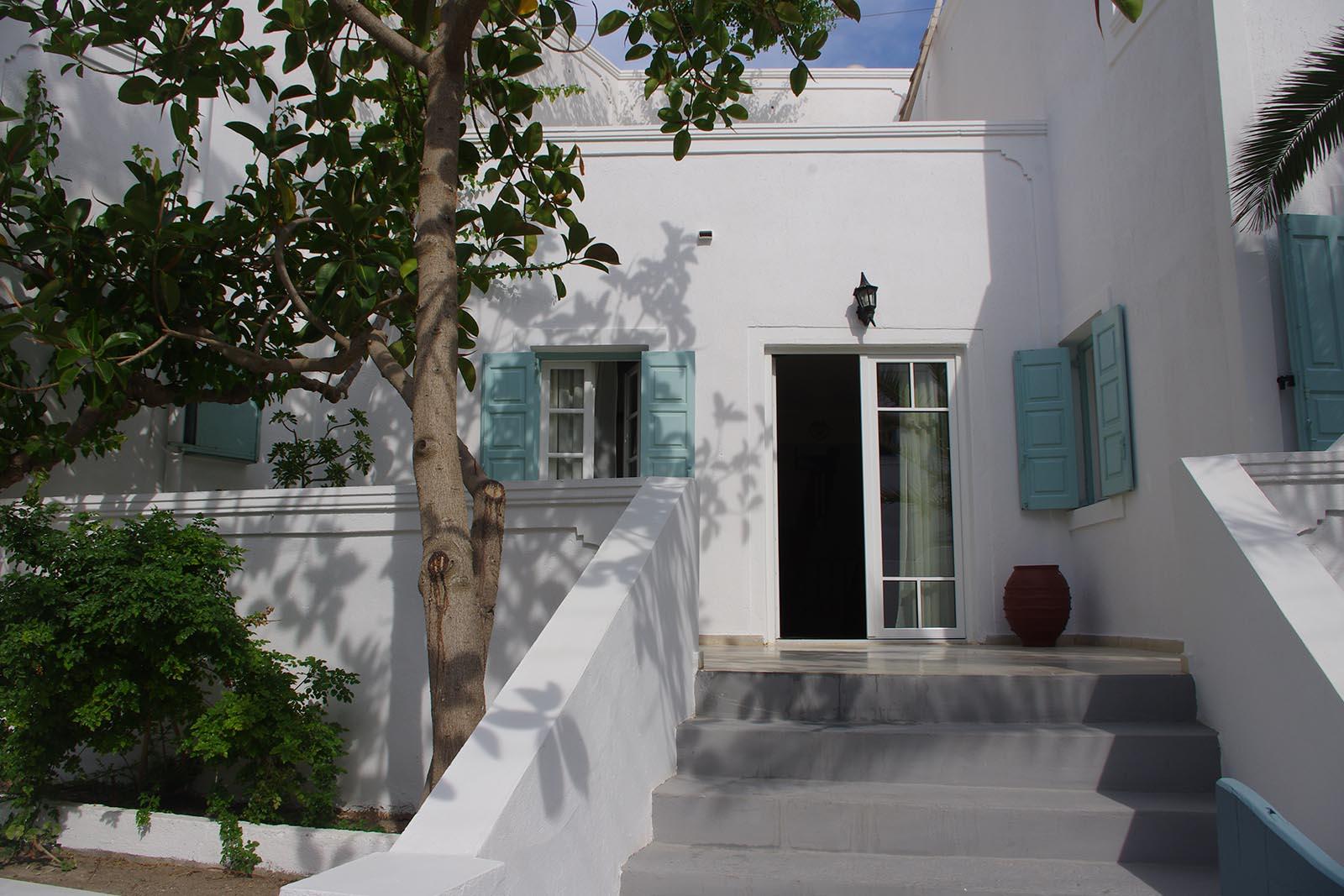 Kymata Hotel Kamári Екстериор снимка