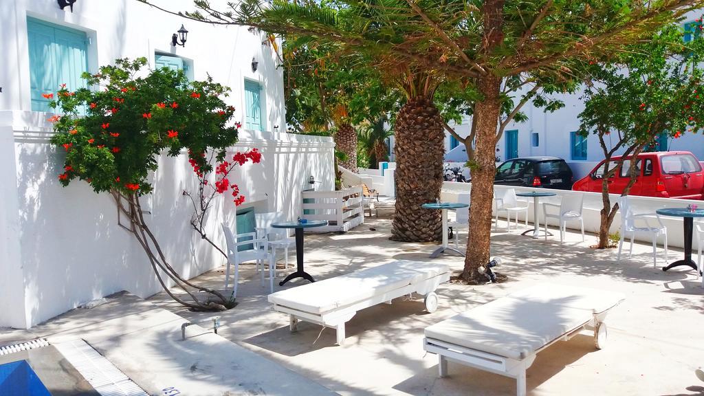 Kymata Hotel Kamári Екстериор снимка