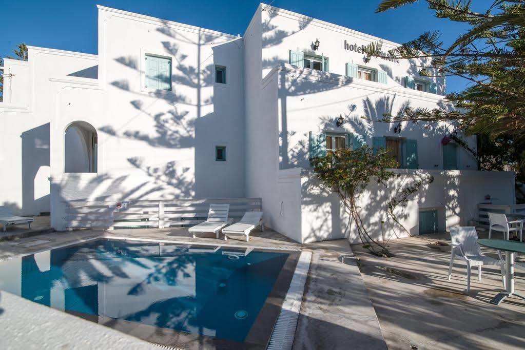 Kymata Hotel Kamári Екстериор снимка